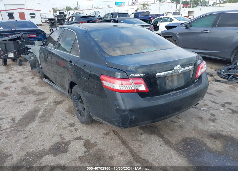 2011 TOYOTA CAMRY XLE VIN: 4T1BF3EK0BU148031