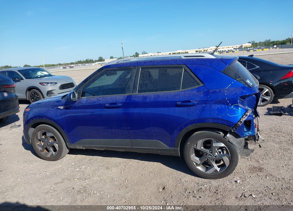 2023 HYUNDAI VENUE SEL VIN: KMHRC8A38PU246525