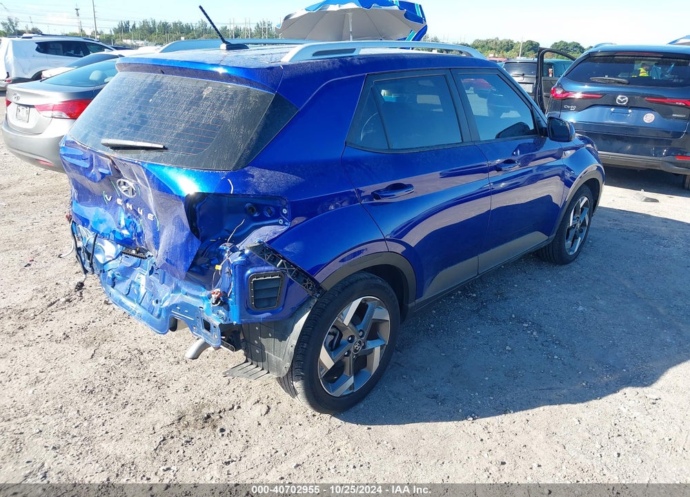 2023 HYUNDAI VENUE SEL VIN: KMHRC8A38PU246525