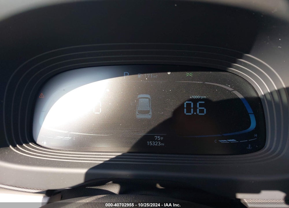 2023 HYUNDAI VENUE SEL VIN: KMHRC8A38PU246525
