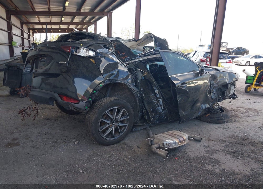 2018 MAZDA CX-5 TOURING VIN: JM3KFACMXJ0330412