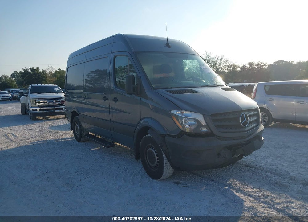 2018 MERCEDES-BENZ SPRINTER 2500 STANDARD ROOF V6 VIN: WD3PE7CD9JP633297