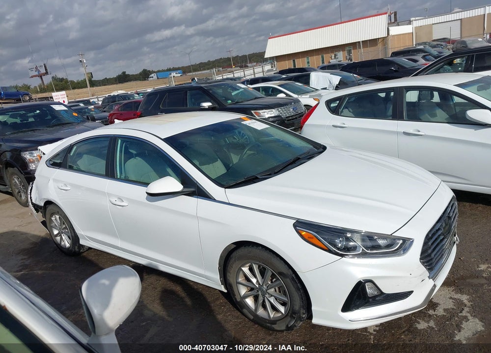 2018 HYUNDAI SONATA SE VIN: 5NPE24AF4JH623877