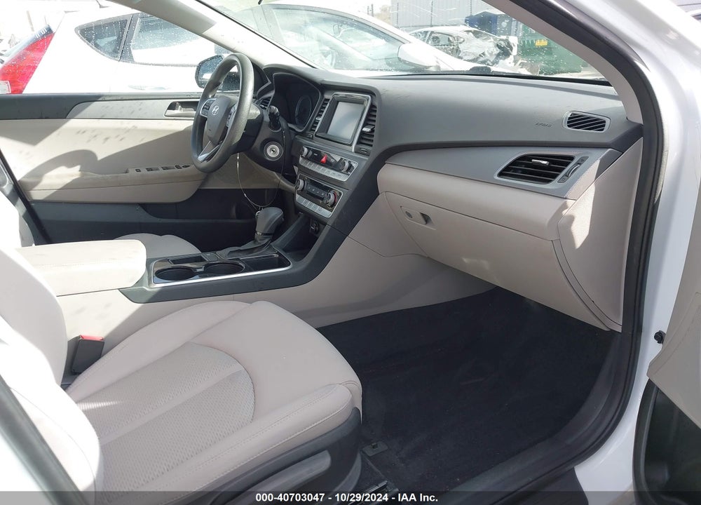 2018 HYUNDAI SONATA SE VIN: 5NPE24AF4JH623877