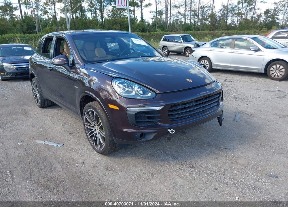 2017 PORSCHE CAYENNE E-HYBRID S PLATINUM EDITION VIN: WP1AE2A27HLA75451