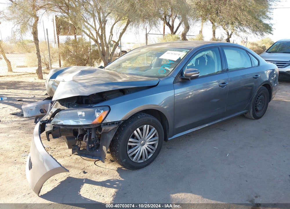 2014 VOLKSWAGEN PASSAT 1.8T S VIN: 1VWAT7A35EC071467