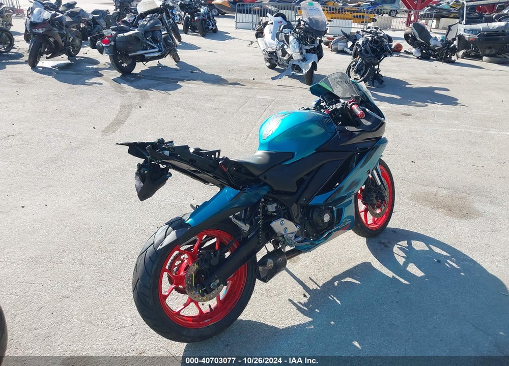 2021 YAMAHA YZFR3 A VIN: MH3RH18Y2MK006636