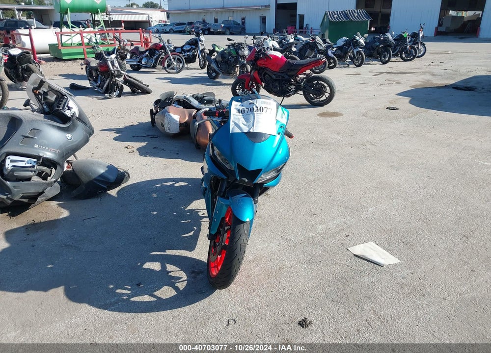 2021 YAMAHA YZFR3 A VIN: MH3RH18Y2MK006636