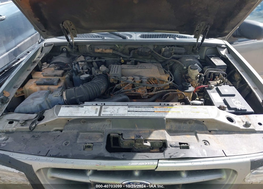 2000 FORD EXPLORER LIMITED VIN: 1FMDU65P0YZA11632