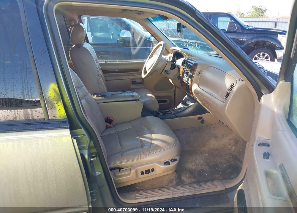 2000 FORD EXPLORER LIMITED VIN: 1FMDU65P0YZA11632