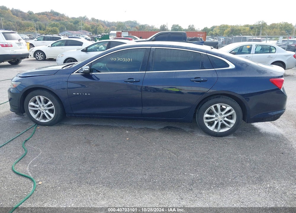 2018 CHEVROLET MALIBU LT VIN: 1G1ZD5ST0JF137012