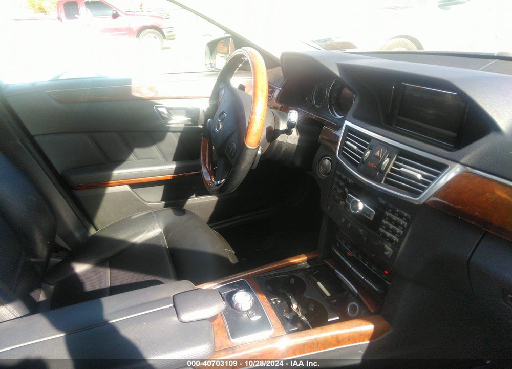 2013 MERCEDES-BENZ E 350 4MATIC VIN: WDDHF8JB8DA676783