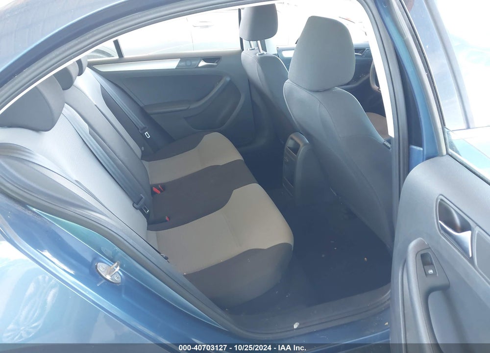 2017 VOLKSWAGEN JETTA 1.4T S VIN: 3VW2B7AJXHM225406
