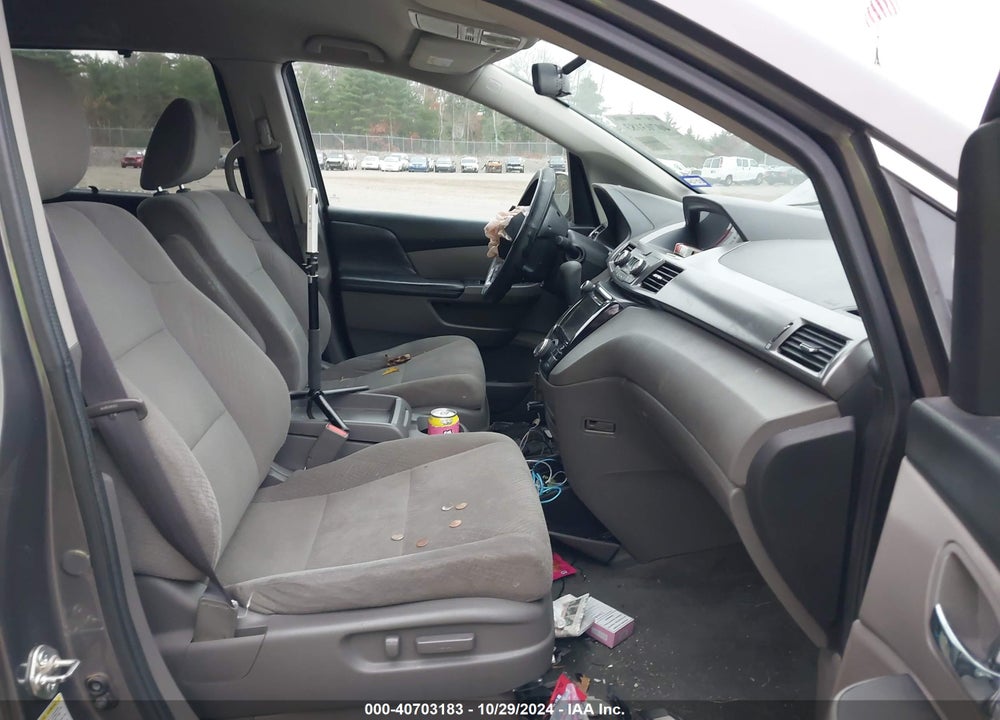 2016 HONDA ODYSSEY SE VIN: 5FNRL5H34GB012139