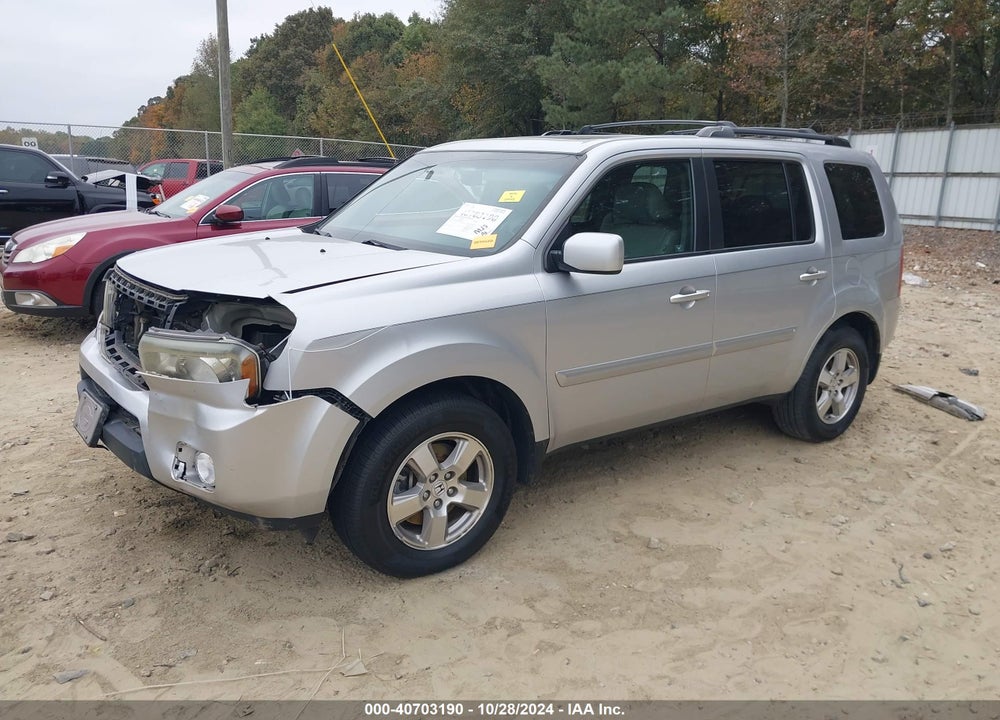 2011 HONDA PILOT EX-L VIN: 5FNYF3H59BB032811