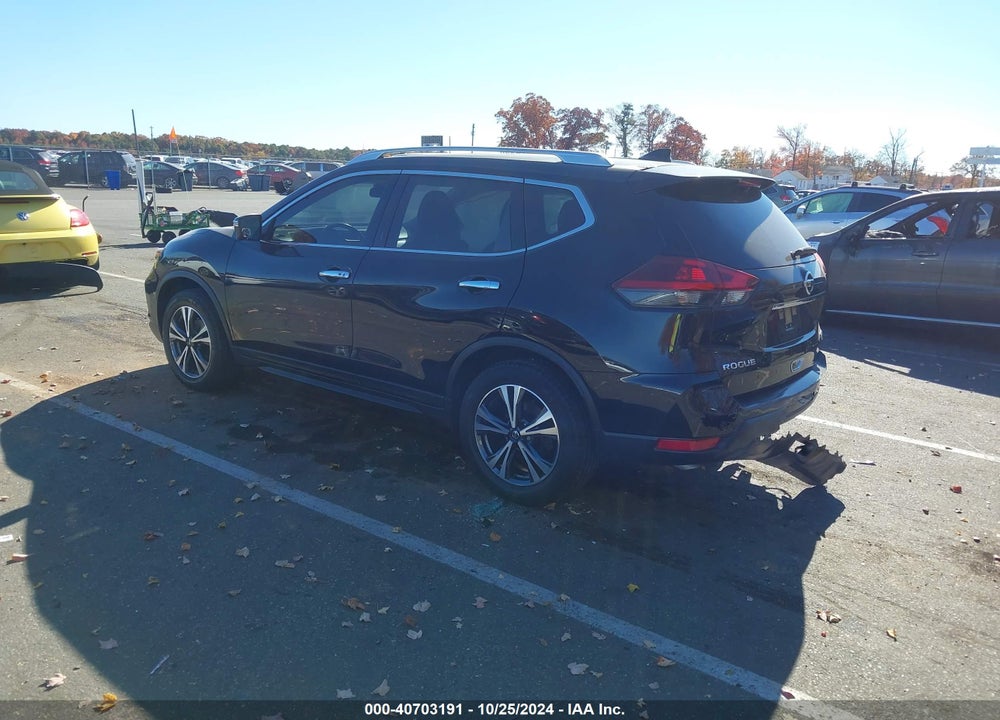 2019 NISSAN ROGUE SV VIN: JN8AT2MV5KW379398