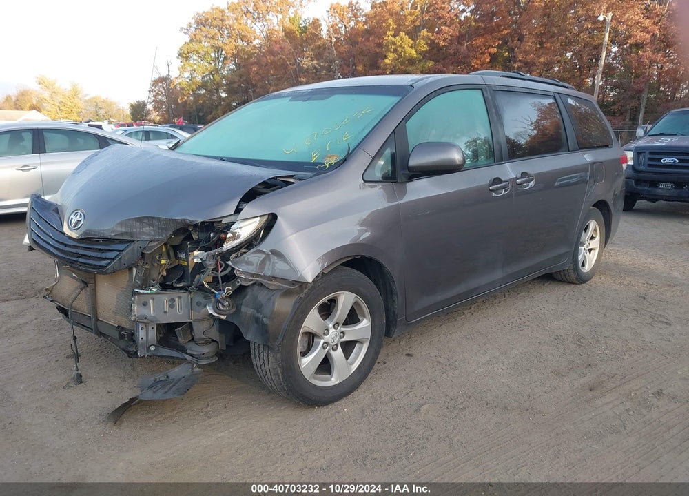 2011 TOYOTA SIENNA LE V6 VIN: 5TDKK3DC5BS036680