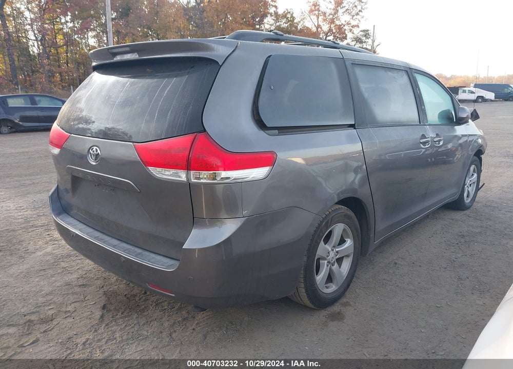 2011 TOYOTA SIENNA LE V6 VIN: 5TDKK3DC5BS036680