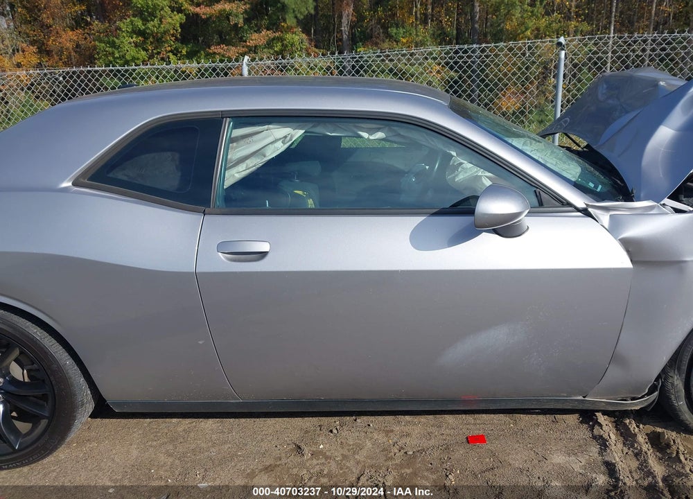 2018 DODGE CHALLENGER SXT VIN: 2C3CDZAG5JH178909