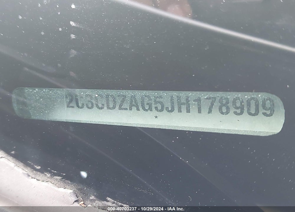 2018 DODGE CHALLENGER SXT VIN: 2C3CDZAG5JH178909