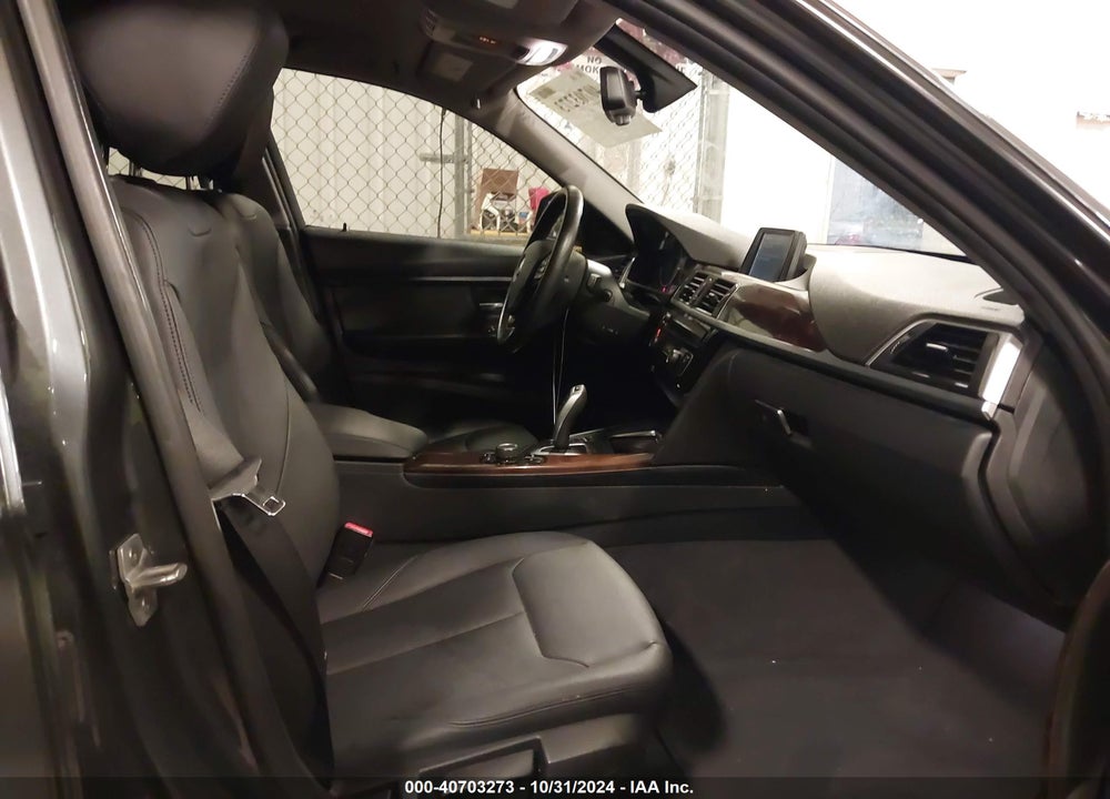 2016 BMW 320I XDRIVE VIN: WBA8E5G5XGNT41029