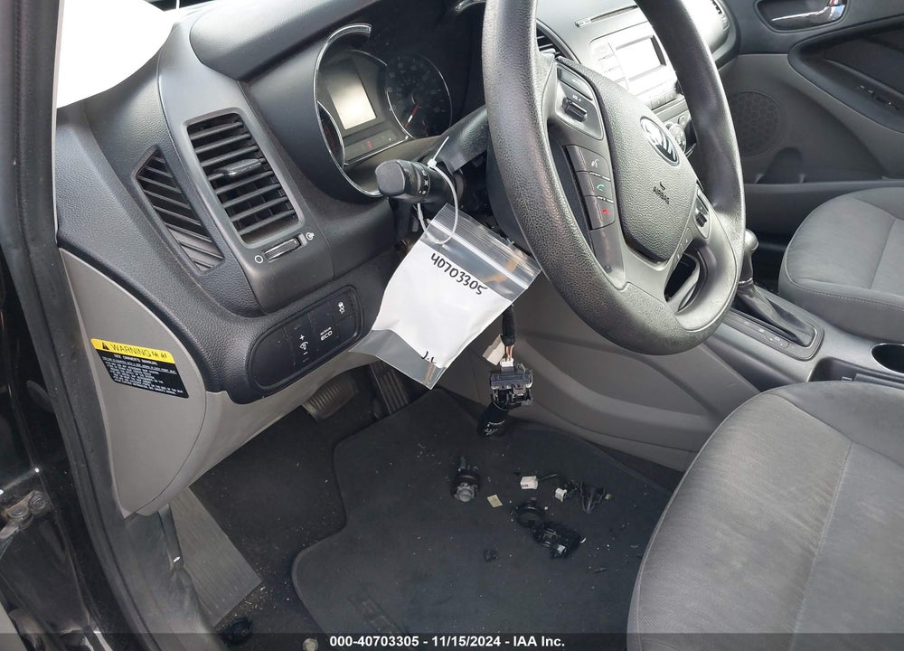 2015 KIA FORTE LX VIN: KNAFK4A67F5415873