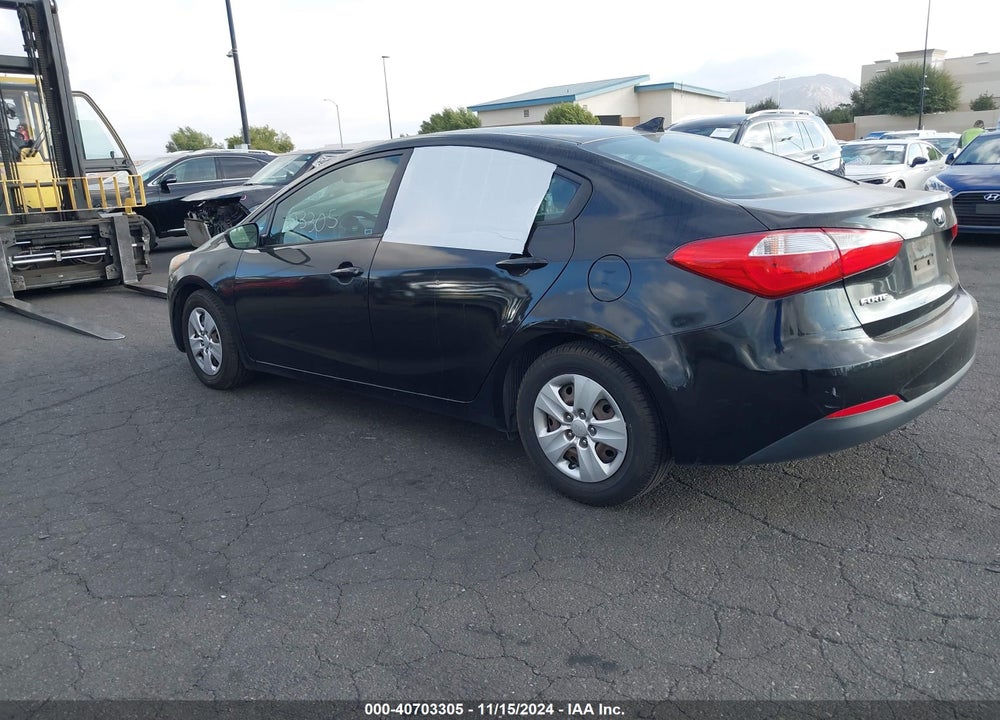 2015 KIA FORTE LX VIN: KNAFK4A67F5415873