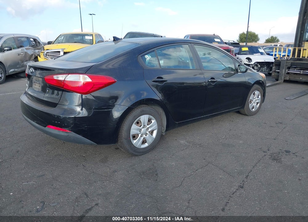 2015 KIA FORTE LX VIN: KNAFK4A67F5415873