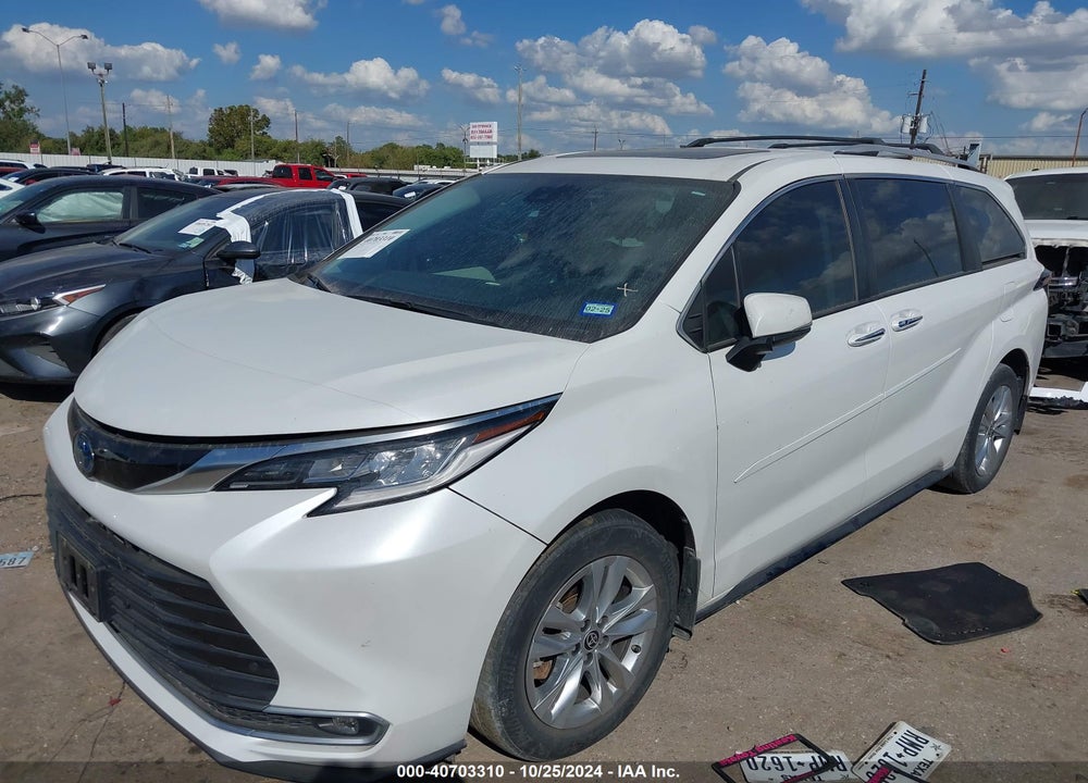 2022 TOYOTA SIENNA LIMITED VIN: 5TDZRKEC9NS084058