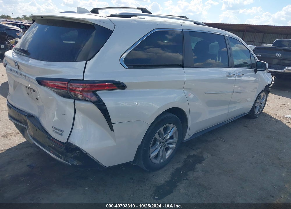 2022 TOYOTA SIENNA LIMITED VIN: 5TDZRKEC9NS084058