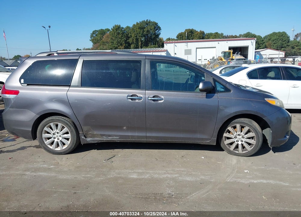 2011 TOYOTA SIENNA XLE LIMITED VIN: 5TDDK3DC6BS007844