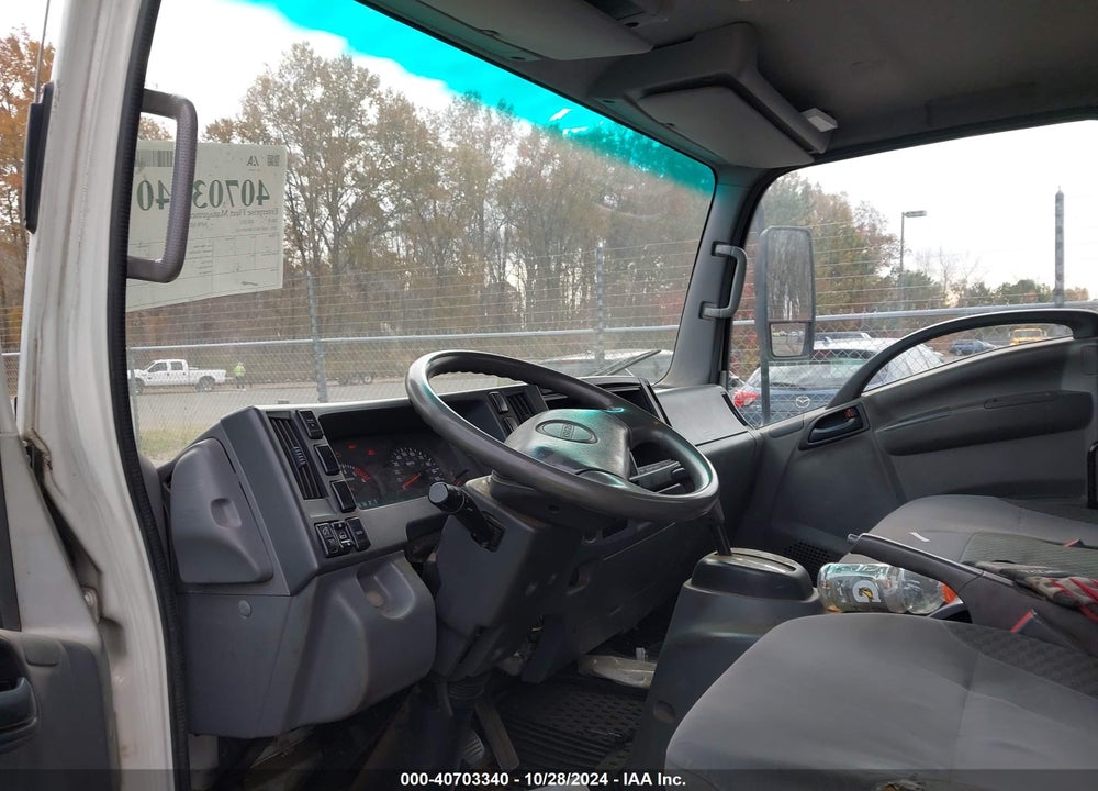 2014 ISUZU NPR GAS REG VIN: 54DC4W1C0ES805162
