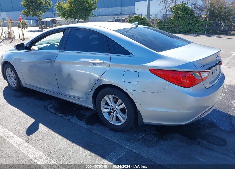 2012 HYUNDAI SONATA GLS VIN: 5NPEB4AC6CH447391