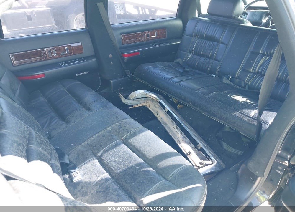 1996 CADILLAC FLEETWOOD BROUGHAM VIN: 1G6DW52P2TR710964