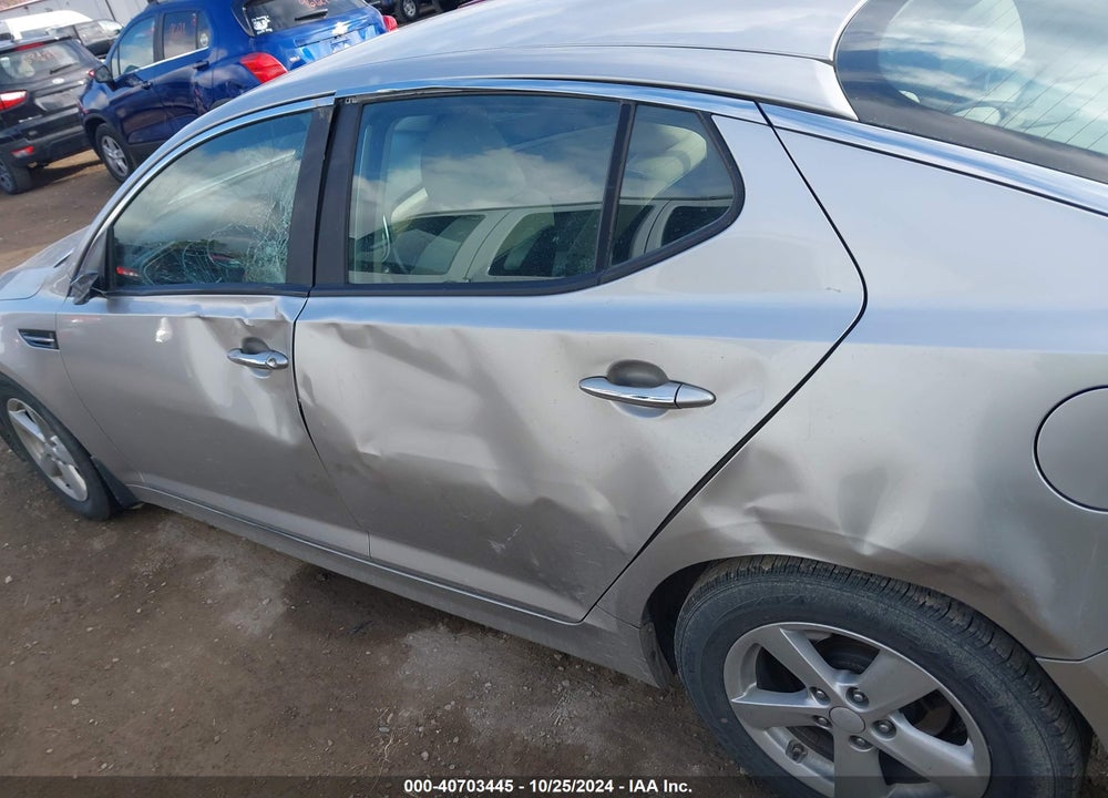 2015 KIA OPTIMA LX VIN: KNAGM4A7XF5571591