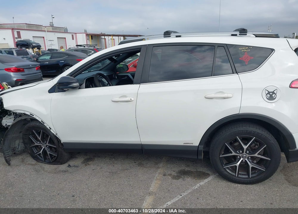2018 TOYOTA RAV4 HYBRID SE VIN: JTMJJREV6JD153888