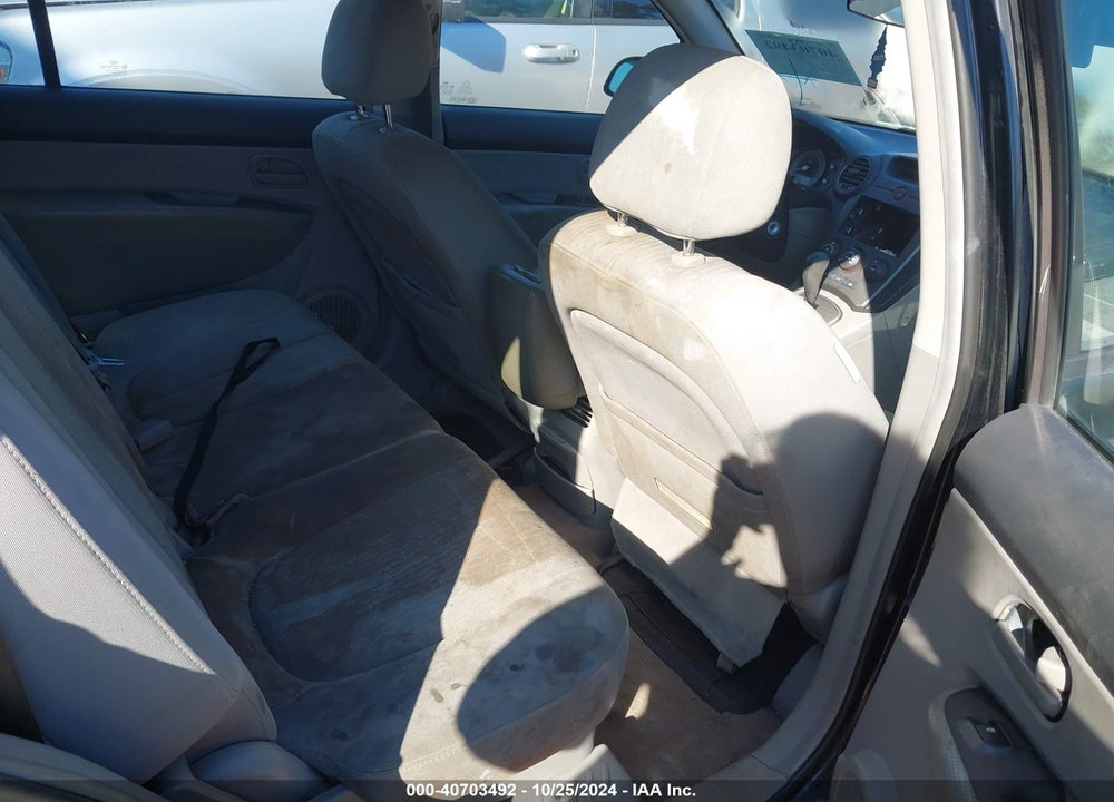 2007 KIA RONDO LX V6 VIN: KNAFG526X77088624