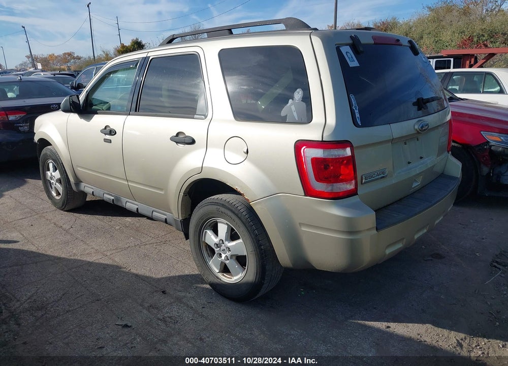 2010 FORD ESCAPE XLT VIN: 1FMCU9D72AKC03826