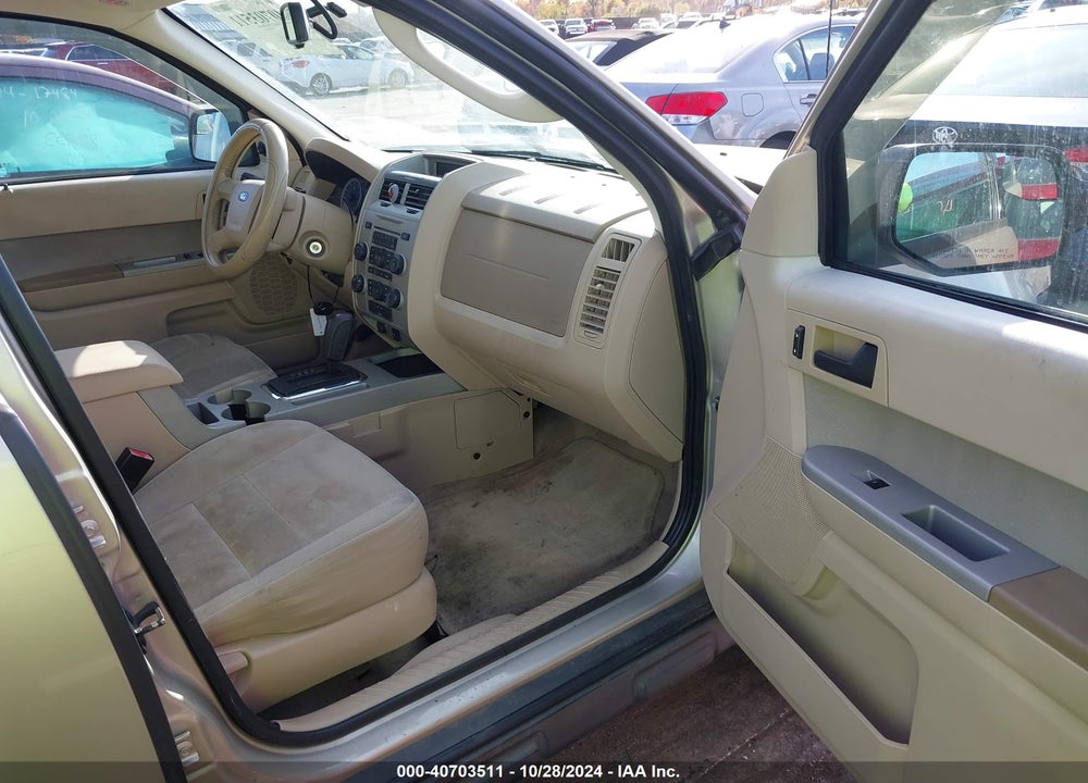 2010 FORD ESCAPE XLT VIN: 1FMCU9D72AKC03826