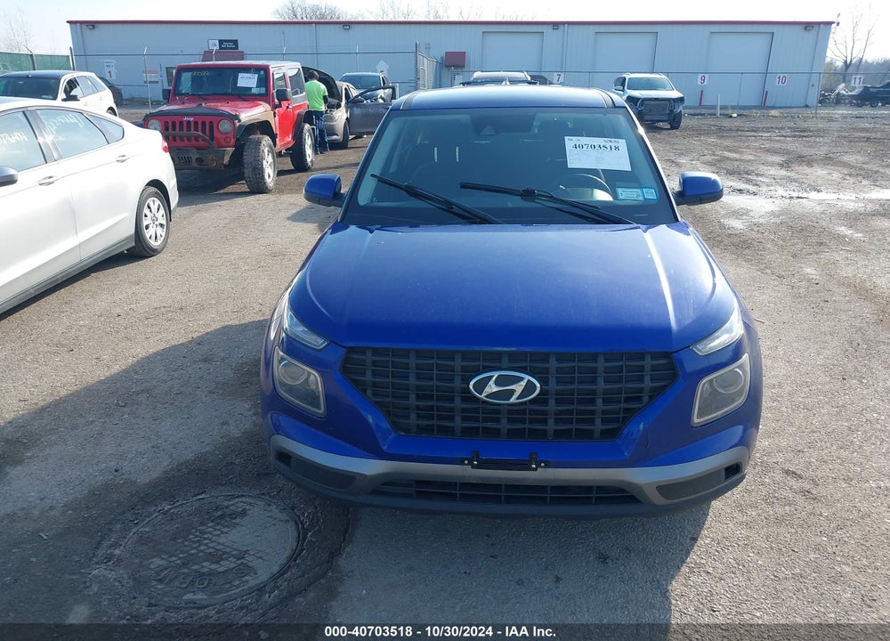 2021 HYUNDAI VENUE SE VIN: KMHRB8A33MU069185