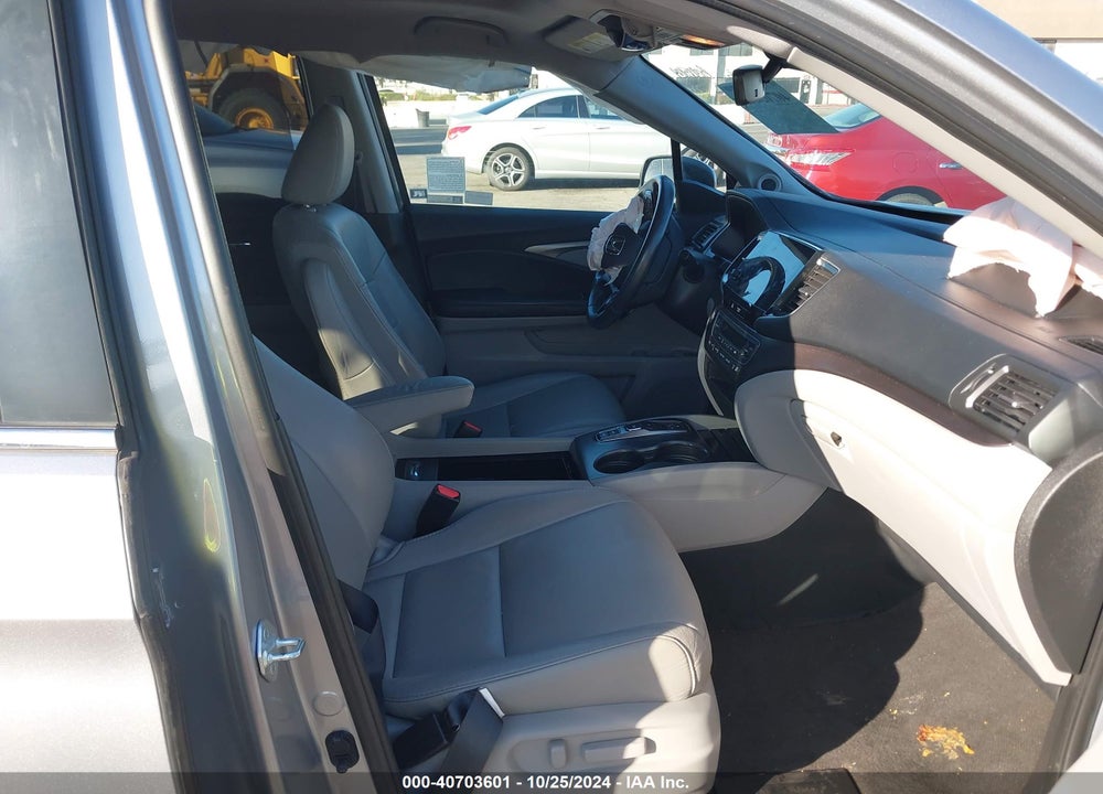 2022 HONDA PILOT EXL VIN: 5FNYF5H59NB037734