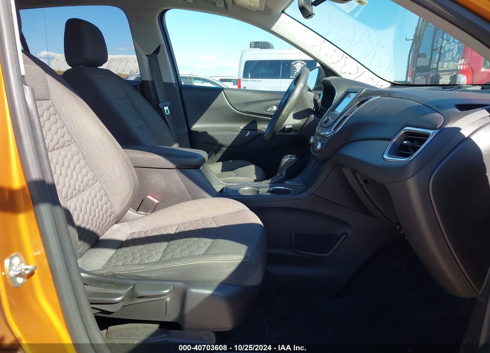 2018 CHEVROLET EQUINOX LT VIN: 2GNAXJEV3J6243506