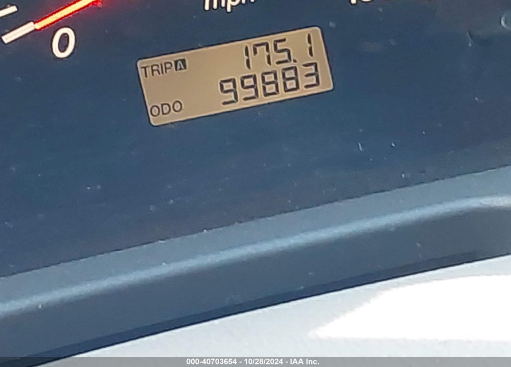 2002 MAZDA MILLENIA S/SS VIN: JM1TA222321720278