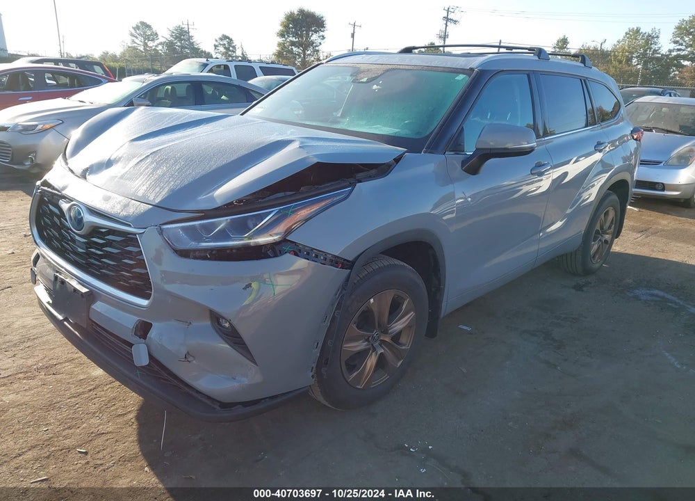 2022 TOYOTA HIGHLANDER HYBRID XLE BRONZE EDITION VIN: 5TDAARAH7NS514734