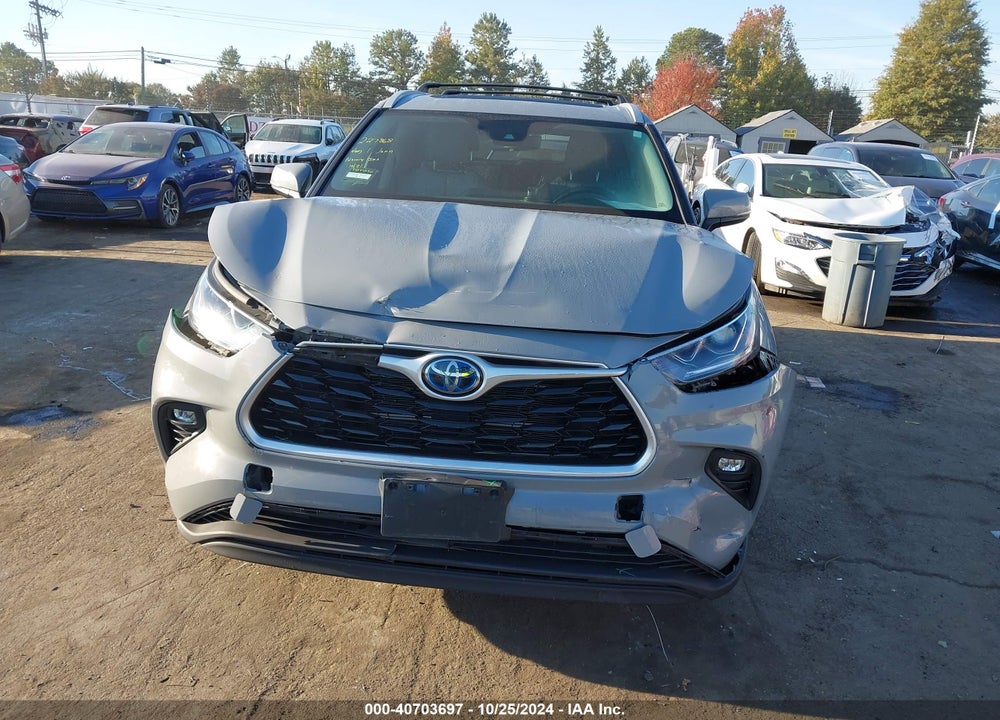 2022 TOYOTA HIGHLANDER HYBRID XLE BRONZE EDITION VIN: 5TDAARAH7NS514734