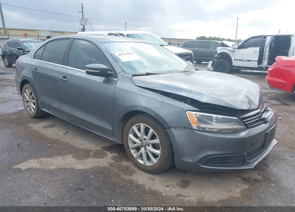 2014 VOLKSWAGEN JETTA 1.8T SE VIN: 3VWD07AJ7EM323058