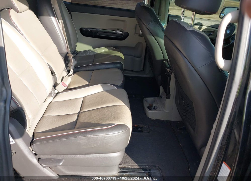 2016 KIA SEDONA EX VIN: KNDMC5C12G6108041