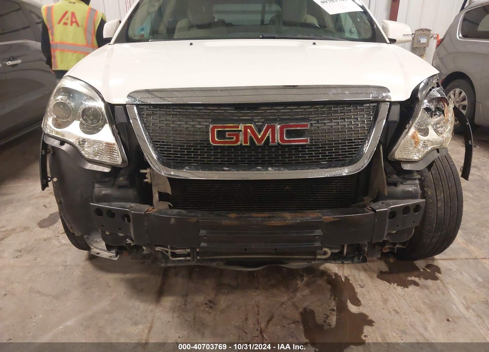 2011 GMC ACADIA SLT-2 VIN: 1GKKVSED8BJ146181