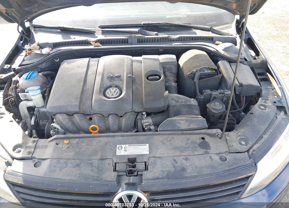 2011 VOLKSWAGEN JETTA SE VIN: 3VWDZ7AJ5BM082165