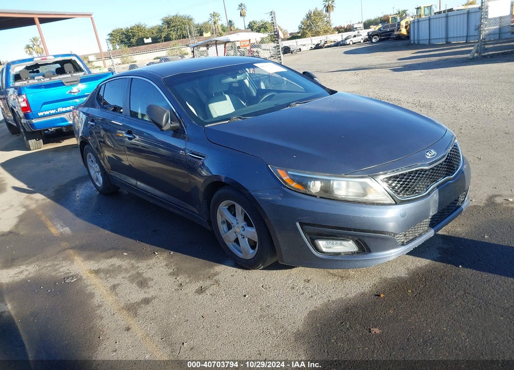 2015 KIA OPTIMA LX VIN: KNAGM4A72F5558494